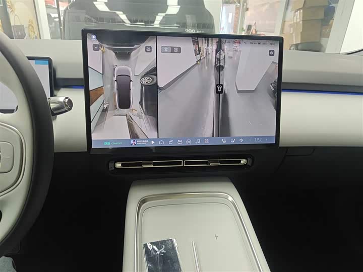 Фото 5 - XPeng F57