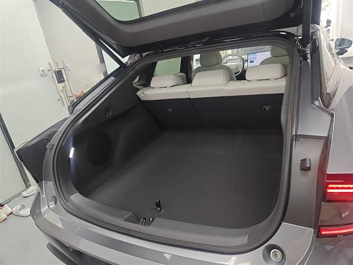 Фото 9 - XPeng F57