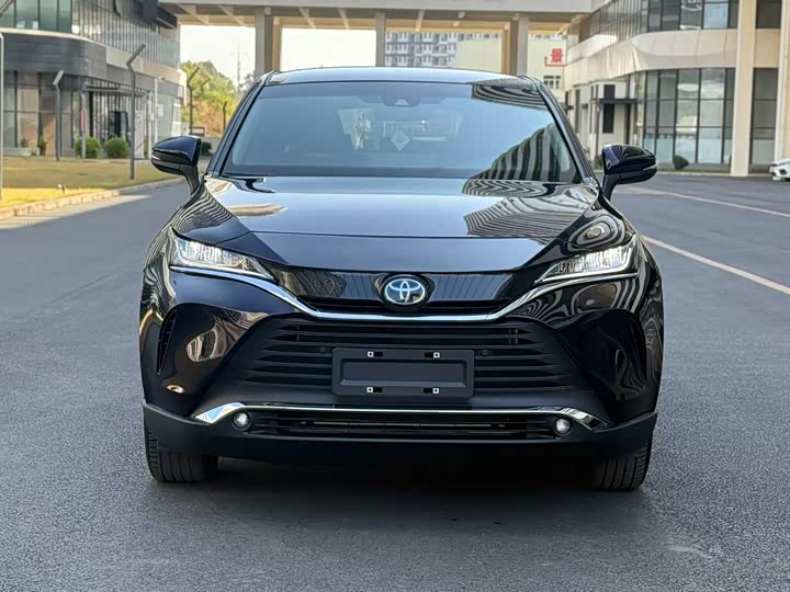 Фото 2 - Toyota Harrier