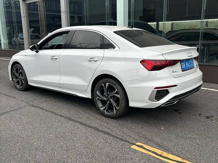 Фото 5 - Audi A3