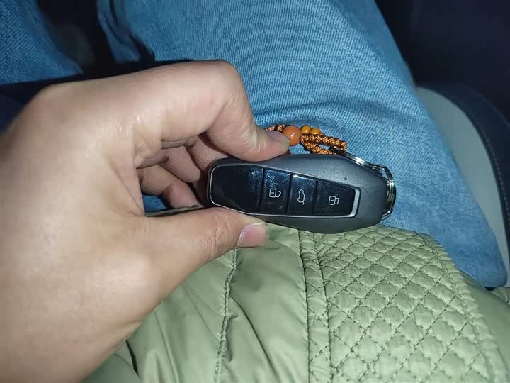 Фото 9 - Chery iCar 03