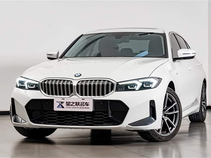 Фото 2 - BMW 3 Series