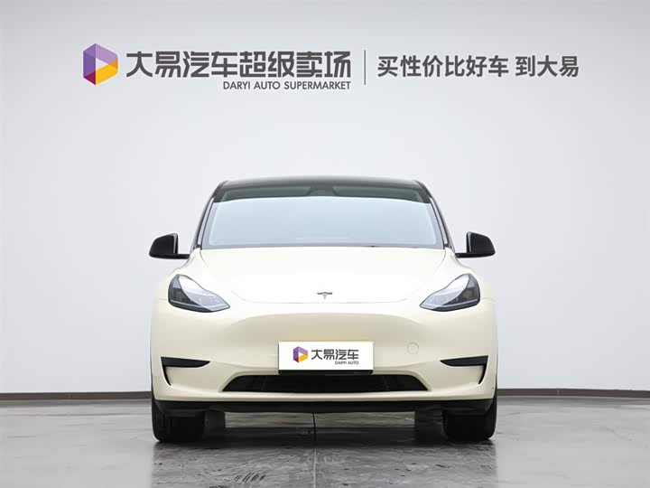 Фото 2 - Tesla Model Y