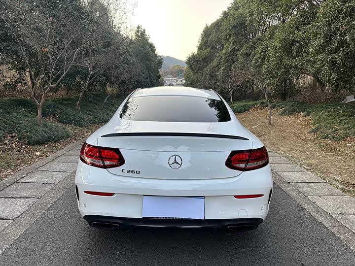 Фото 3 - Mercedes-Benz C-Class