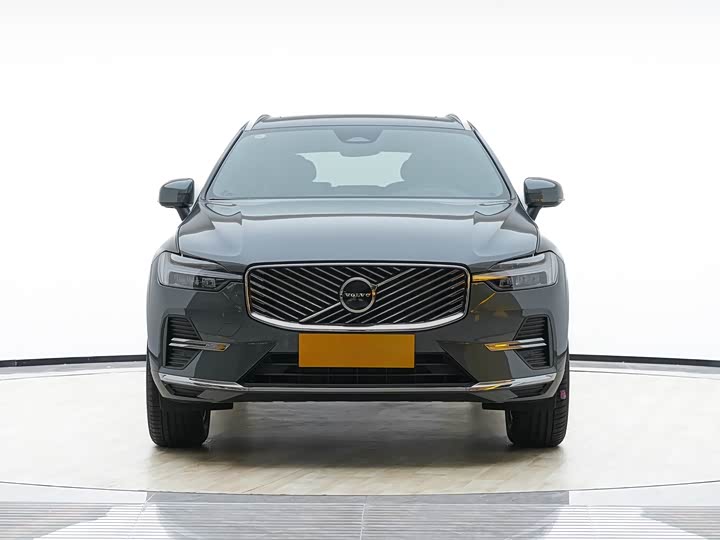Фото 2 - Volvo XC60