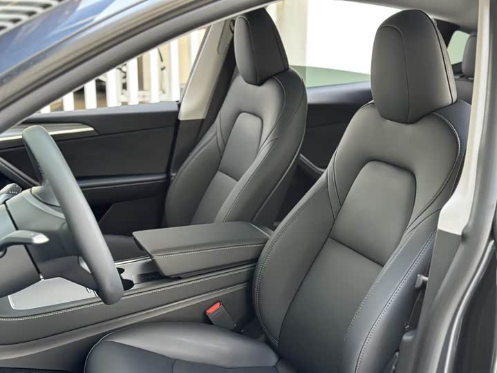 Фото 9 - Tesla Model Y