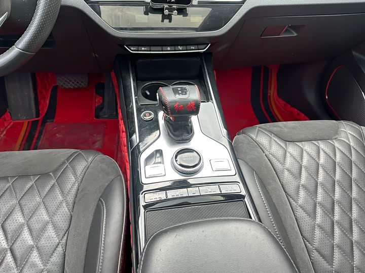 Фото 6 - Hongqi HS5