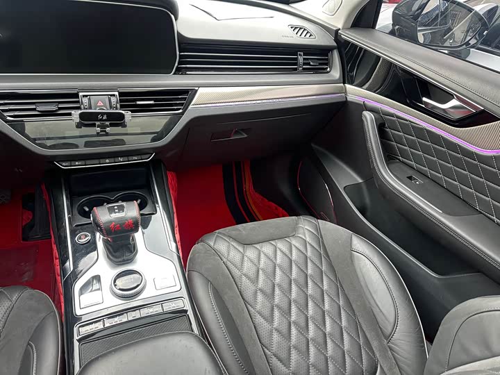 Фото 7 - Hongqi HS5