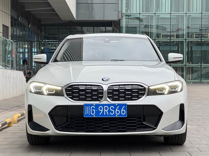 Фото 3 - BMW 3 Series