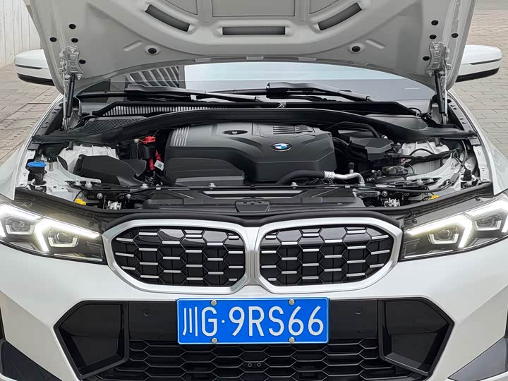 Фото 9 - BMW 3 Series