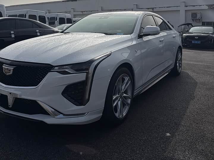 Фото 3 - Cadillac CT4