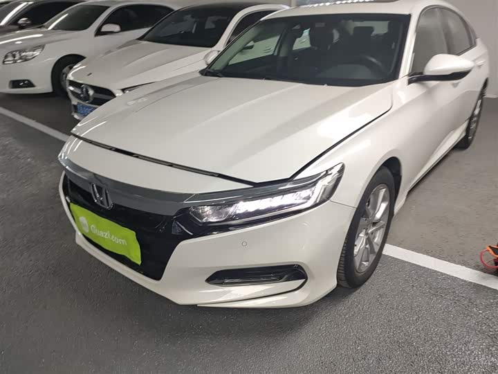 Фото 1 - Honda Accord