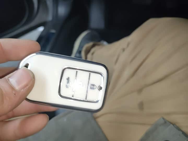 Фото 9 - Honda Accord