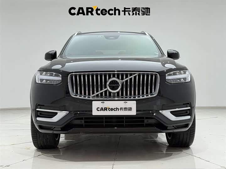 Фото 3 - Volvo XC90