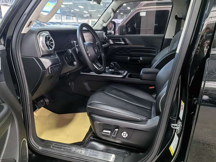 Фото 8 - Tank 300