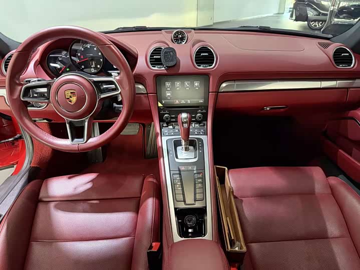 Фото 9 - Porsche 718