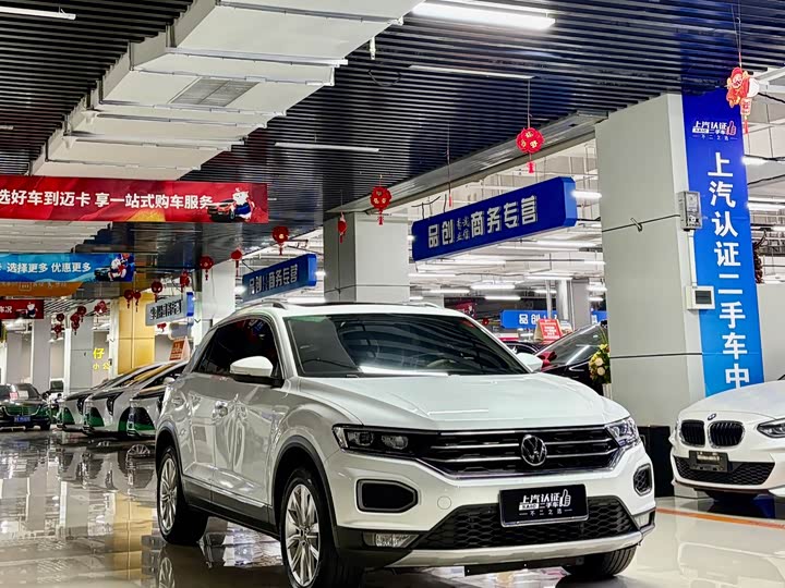 Фото 3 - Volkswagen T-Roc