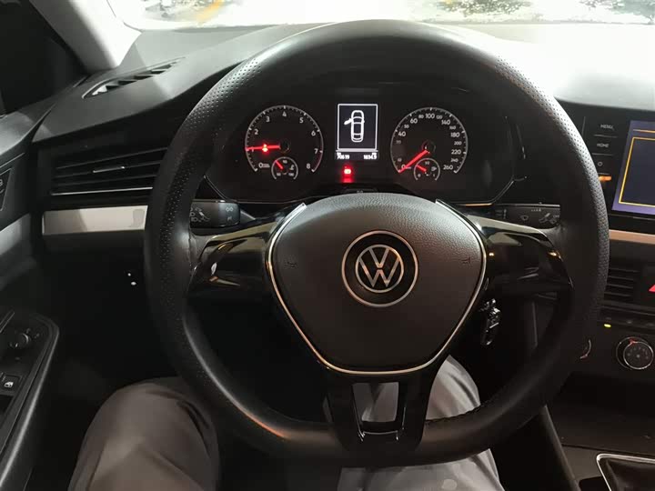 Фото 3 - Volkswagen Bora