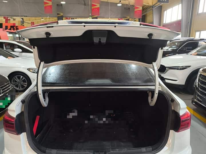 Фото 9 - Volkswagen Bora