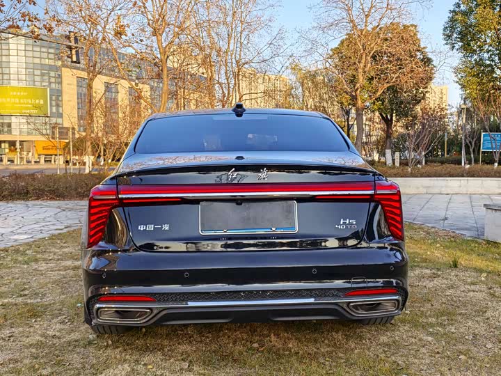 Фото 6 - Hongqi H5