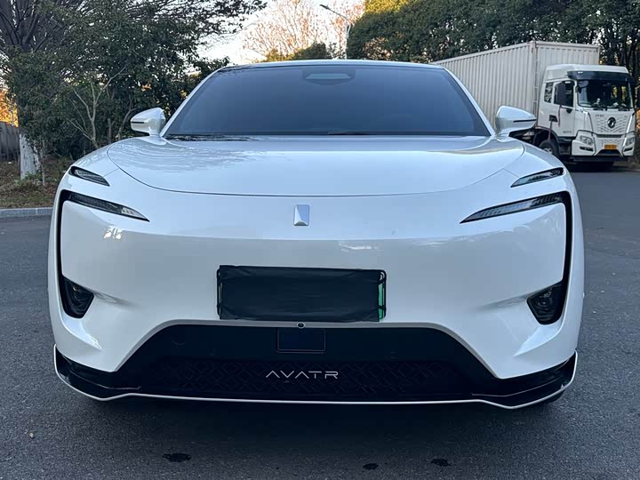 Фото 2 - Avatr 11