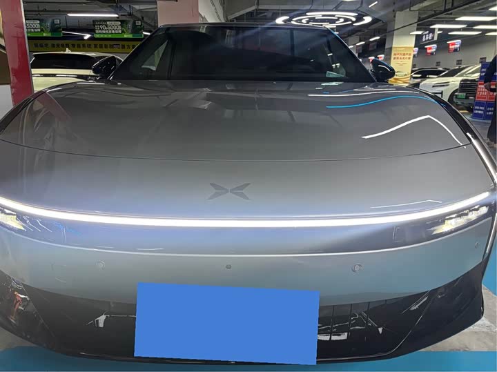 Фото 2 - XPeng P7