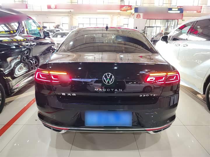 Фото 6 - Volkswagen Magotan