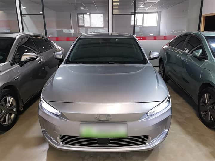 Фото 3 - Geely Geometry A