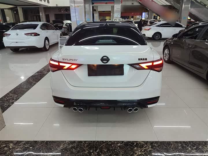 Фото 6 - Nissan Sylphy