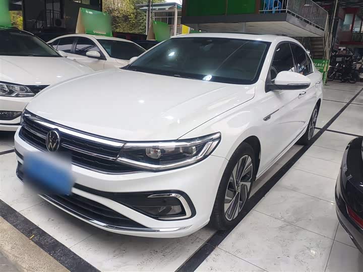 Фото 2 - Volkswagen Bora