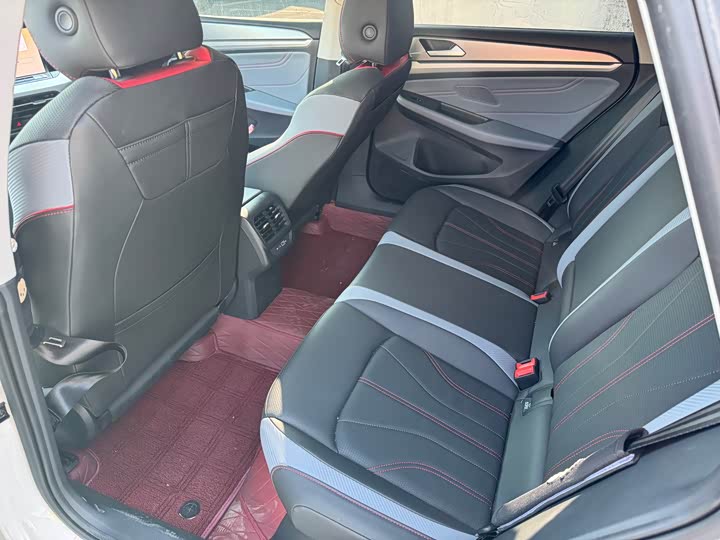 Фото 5 - Volkswagen Lamando L