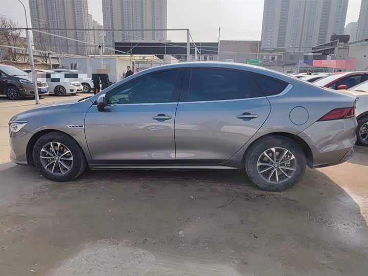 Фото 5 - BYD Qin Plus