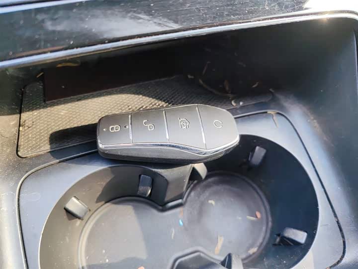 Фото 9 - BYD Qin Plus