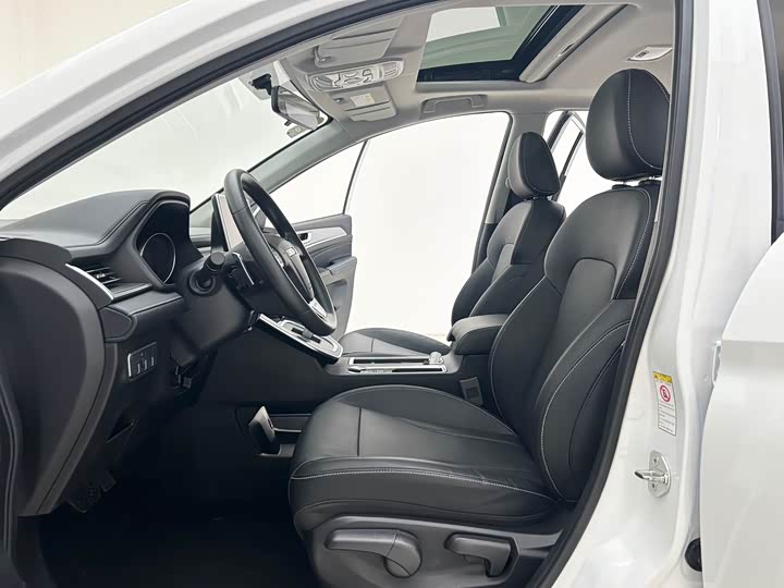 Фото 7 - Haval M6