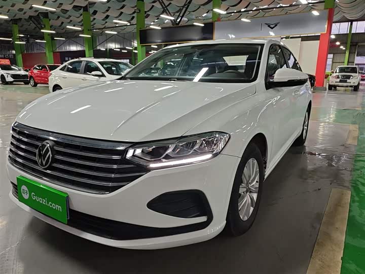 Фото 1 - Volkswagen Lavida