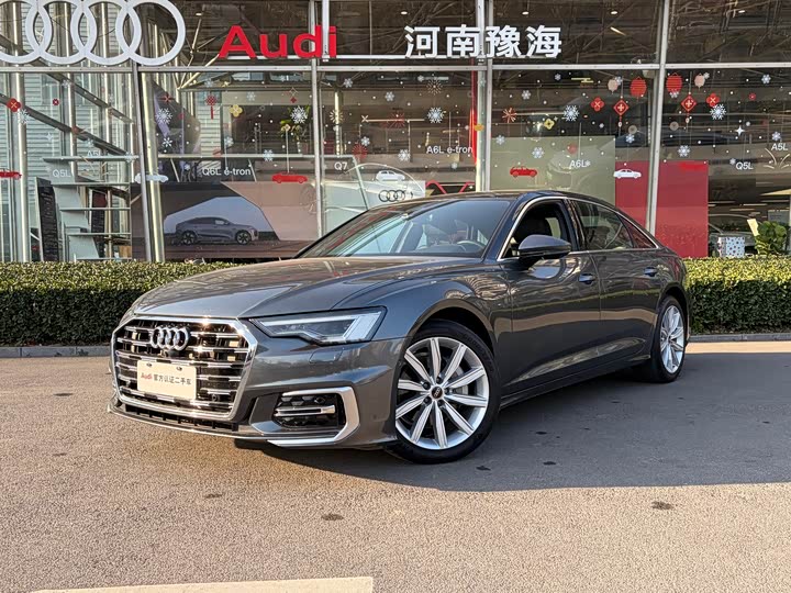 Фото 1 - Audi A6L