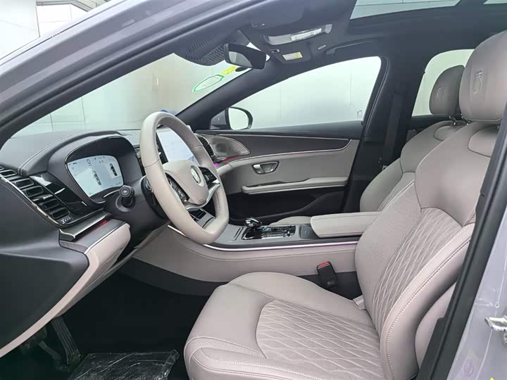 Фото 6 - BYD Han