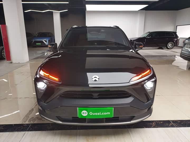 Фото 3 - Nio ES6