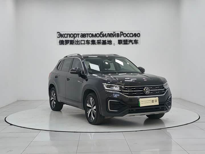 Фото 1 - Volkswagen Tayron GTE Hybrid