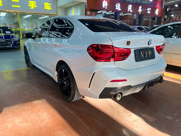 Фото 5 - BMW 1 Series