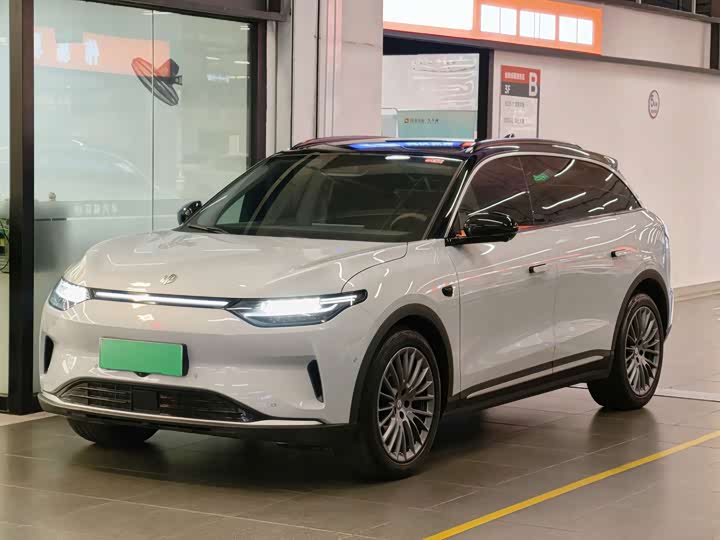 Фото 1 - Leapmotor C11