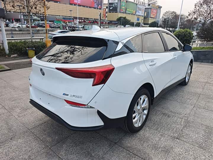 Фото 7 - Buick Velite 6