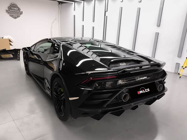 Фото 5 - Lamborghini Huracán