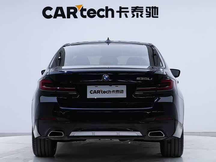 Фото 3 - BMW 5 Series