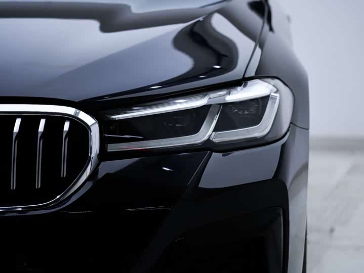 Фото 8 - BMW 5 Series