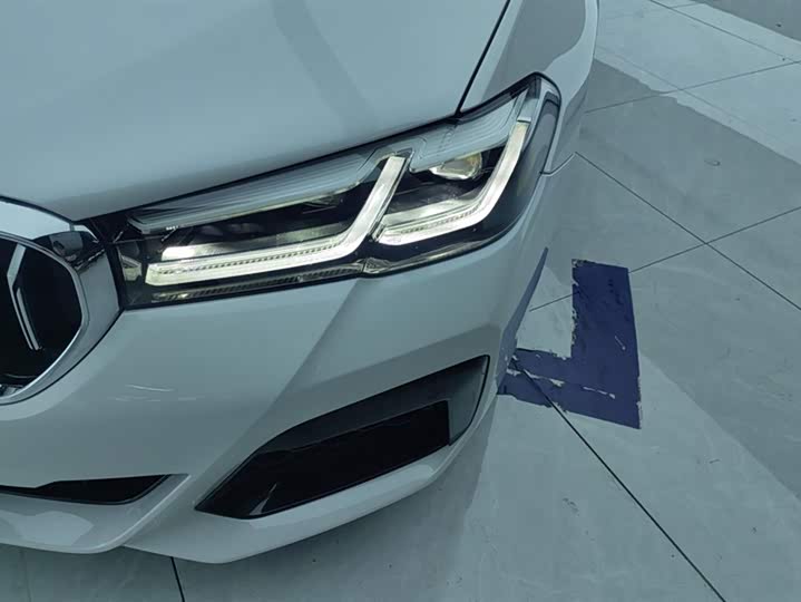 Фото 5 - BMW 5 Series