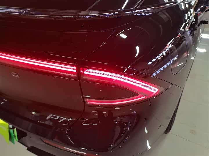 Фото 8 - XPeng F57