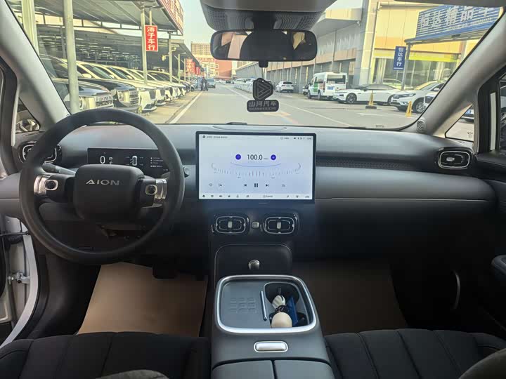 Фото 5 - GAC Aion UT