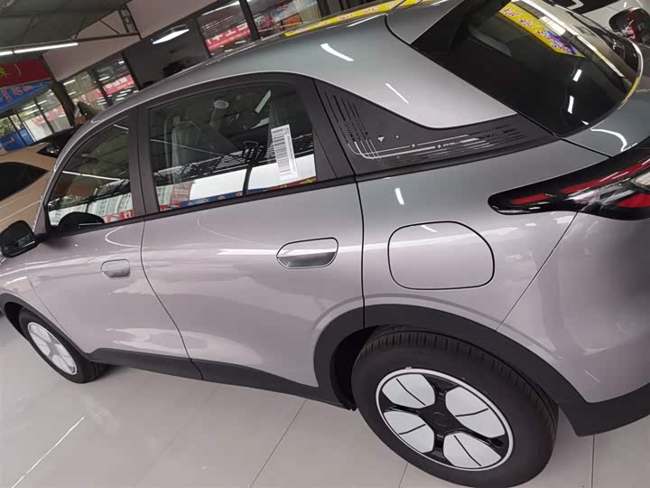 Фото 5 - Geely Galaxy Geome