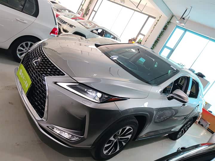 Фото 5 - Lexus RX